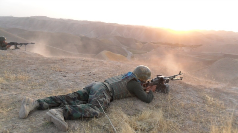 دفاع وزارت: د هغو طالبانو په وړاندې به عملیات دوام ولري چې اوربند نه مراعتوي