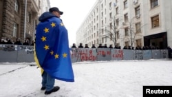 The legislation appears aimed at shutting down the boisterous pro-European protests that have convulsed Kyiv since Ukrainian President Viktor Yanukovych rejected an EU Association Agreement in November in favor of closer ties with Russia.