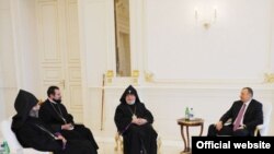 Prezident İlham Əliyev aprelin 26-da bütün ermənilərin katolikosu II Qaregini qəbul edir, 26 aprel 2010