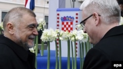 Ispričali su se Srbiji i BiH: Stipe Mesić i Ivo Josipović