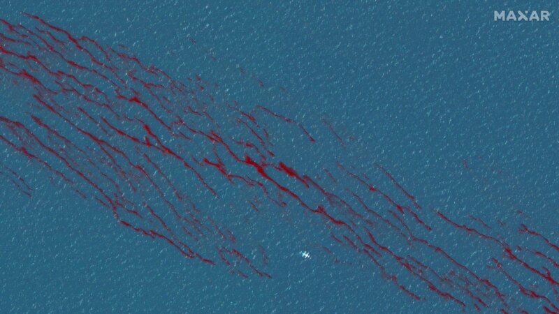 Izrael traga za brodom iz kojeg je nafta zagadila obalu