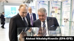 Путин и Михаил Ковальчук