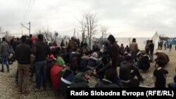 Беженцы на границе Греции и Македонии. 