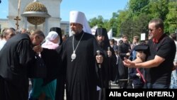 Mitropolitul Moldovei Vladimir, reprezentând Biserica Ortodoxă Rusă