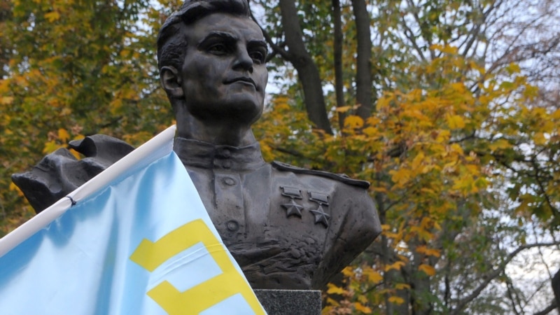 В Киеве почтят память крымскотатарского летчика Амет-Хана Султана