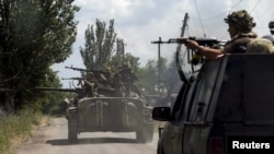 Украинские войска в районе Марьинки (архивное фото: лето 2015 г.). 