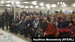 Участники собрания инициативной группы по созданию Демократической партии. Алматы, 14 декабря 2019 года.