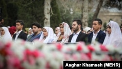 یکی از جشن‌های ازدواج دانشجویی در دانشگاه تهران در اسفند ۹۷