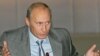 در گذشته نیز مقامات روسی دستکم دو بار از طرح های شکست خورده برای ترور آقای پوتین در سفرهای خارجی، گزارش داده اند.