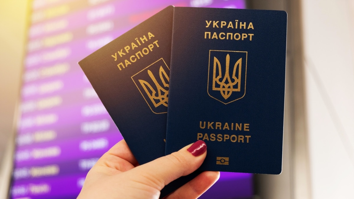 Торік кількість перетинів кордону українцями у напрямку виїзду становила 11,2 мільйона – МОМ