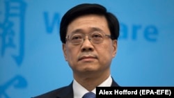 Министр по вопросам безопасности Гонконга Джон Ли