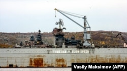 Так выглядел ремонтный док в Росляково в 2009 году.