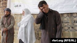 آرشیف، عکس از کارزار آگاهی‌دهی اضرار مواد مخدر توسط بازیگران تئاتر در افغانستان