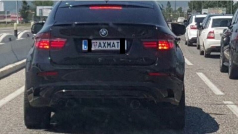 AXMAT номерш йолчу нохчочун BMW машенна, сийзаш а дина, чкъургаш лелхийтина Австрехь