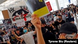 La protestul de pe aeroport la Hong Kong