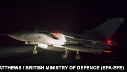 Літак британських ВПС Tornado з ракетами Storm Shadow, фото ілюстративне