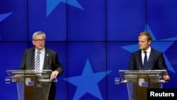 Jean-Claude Juncker və Donald Tusk 