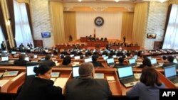 Қырғызстан парламенті отырысы. (Көрнекі сурет).