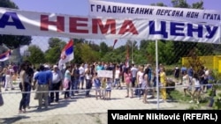 Građani Košutnjaka protestuju zbog oduzimanja igrališta