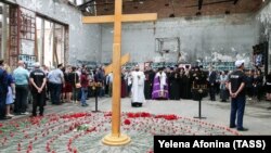 Траурная церемония в бесланской школе №1 в связи с 14-й годовщиной трагедии, 1 сентября 2018 г.