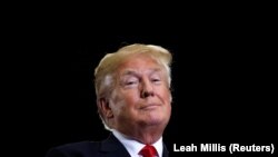 U.S. -- U.S. President Donald Trump holds a Make America Great Again rally at Nashville Municipal Auditorium in Nashville, Tennessee, U.S., May 29, 2018