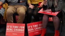 Jedan od slogana Laburističke stranke "Vreme je za stvarnu promenu" tokom predizbornog skupa u Londonu
