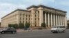 Бывшее здание парламента Казахстана. Ныне — Казахстанско-Британский университет
