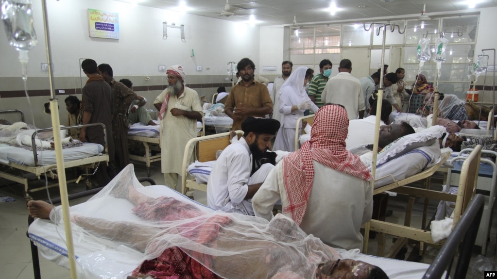 Pakistani burn victims are treated at a hospital in Bahawalpur after the fuel tanker explosion.