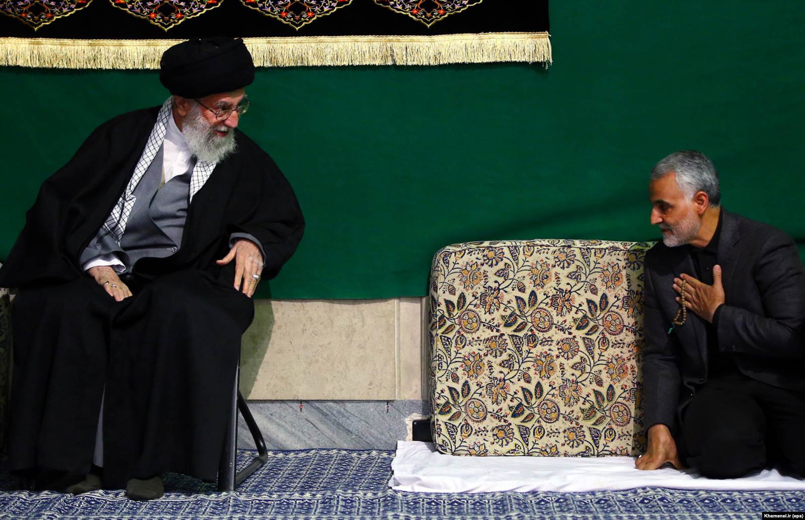 Ayatollah Ali Khamenei (L) greeting Iranian Quds Force Head, General Ghasem Soleimani:March 27 2015(EPA)