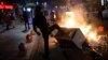 В конце декабря в стамбульском районе Кадикой произошли столкновения полиции и демонстрантов, выступивших против коррупции.