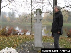 Каля крыжа пасьляваенным партызанам над Нёмнам