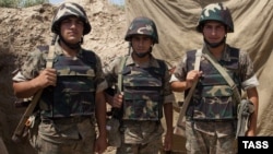 Военнослужащие Армии обороны Нагорного Карабаха на позициях (архив)