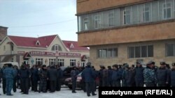 Armenia -- Police prevent drivers' protest in Gyumri, 08Feb2011