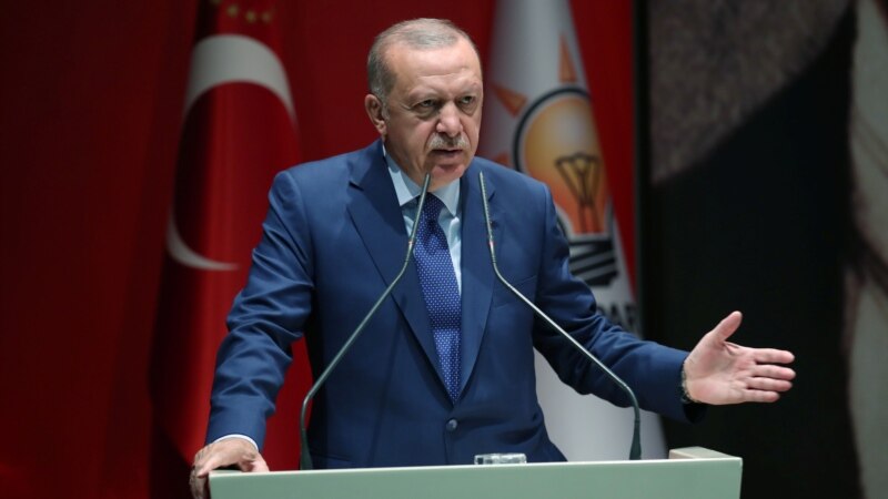 Erdogan: Turska planira vojnu operaciju istočno od Eufrata u Siriji