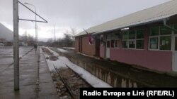 Залізнична станція на півночі Косова, куди мав приїхати поїзд із Белграда, 14 січня 2017 року