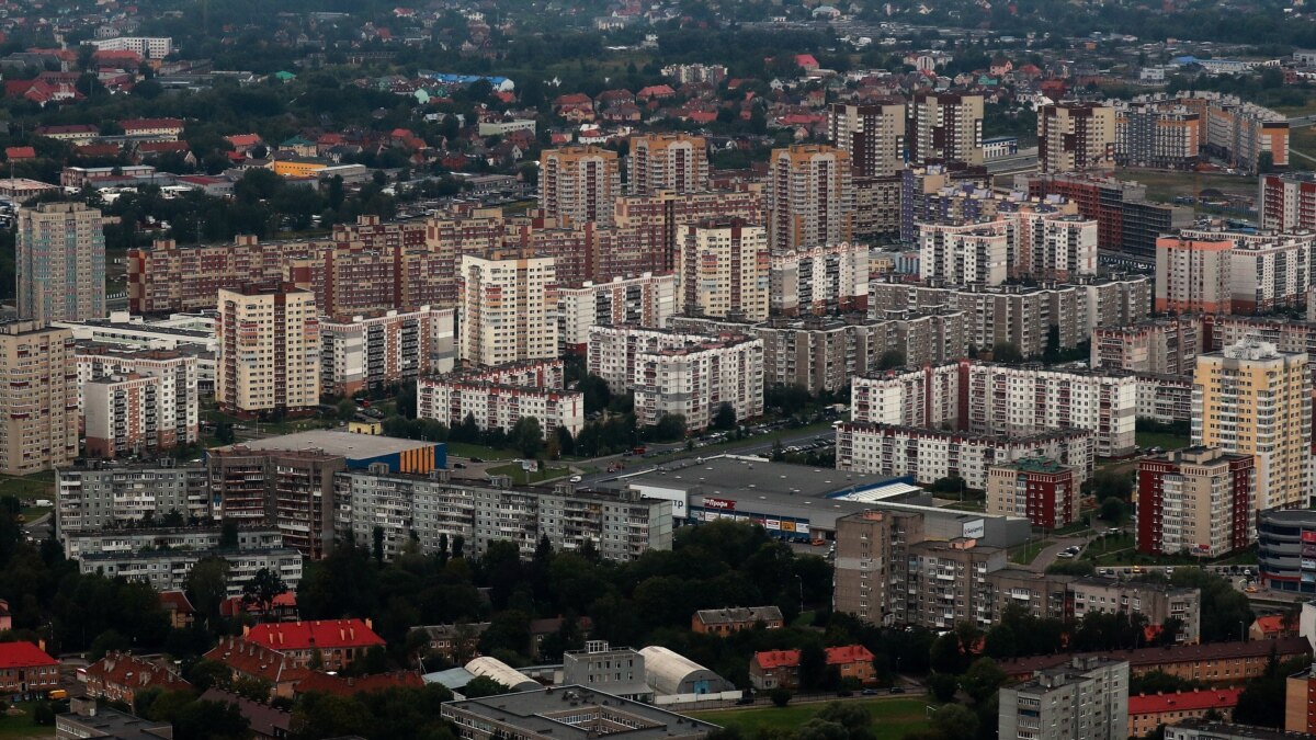 Суд обязал калининградца заменить адресную табличку на немецком языке