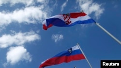 Zastava Slovenije i Hrvatske
