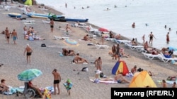 Пляж Николаевки в августе 2020 года