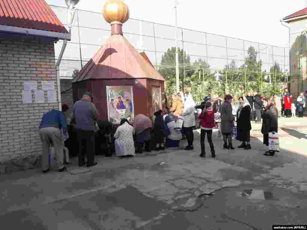 Церковь Александра Невского в Ашхабаде 
