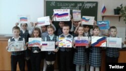 Самарским ученикам тоже приходилось участвовать в предвыборной агитации, что по закону запрещено
