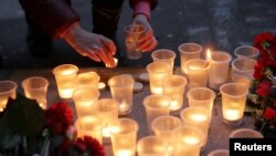 Акция памяти жертв теракта в метро Петербурга.