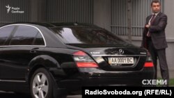 Ярослав Романюк приїхав на службовому авто