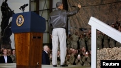 دیدار اوباما از پایگاه نظامی بگرام