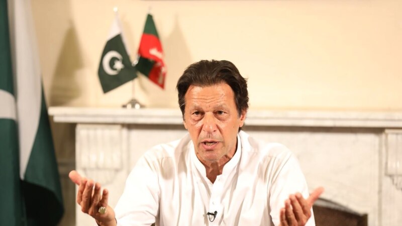 პაკისტანის პრემიერ-მინისტრად აირჩიეს იმრან ხანი