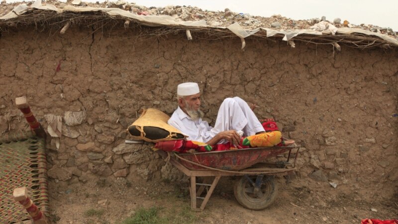 د کډوالو نړيواله ورځ: پاکستان کې د افغان کډوالو ژوند څنګه دی؟