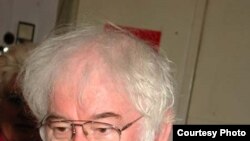 Шеймус Хини. [Фото — <a href="http://lfond.spb.ru/" target="_blank">Международный благотворительный фонд имени Д.С.Лихачева</a>]