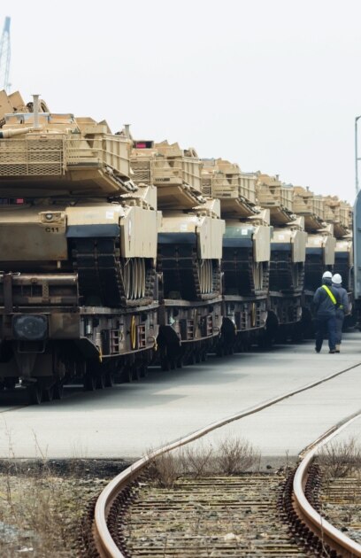 Държавите от ЕС отделят все повече пари за оръжия и