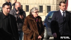 Biljana Plavšić u Banjoj Luci 27. 10. 2009. godine nakon puštanja iz zatvora u Švedskoj
