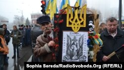 Украинцы отмечают 80-ю годовщину Голодомора. Киев, 23 ноября 2013 года.