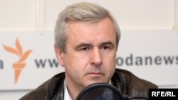 Vyacheslav Lysakov in RFE/RL's Moscow studio